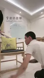 凉鞋开整 踩舌头 舔脚