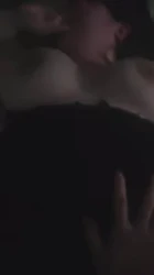 新疆巴州骚货大胸，抖胸，周边联系