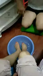 高清 洗脚按摩伺候