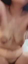大奶炮友全裸口交