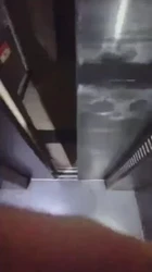 楼道里狠狠干大奶骚笔
