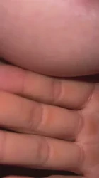 女研究生
