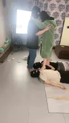 领主老大 女奴直接红金奴下奴 全体重深喉呕死双狗