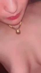露脸徐州骚逼 女上位 全自动