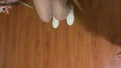 真实偷情非常害羞的人妻，第二部，这次她做了个新发型