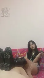 在主子跨下好好听话