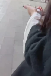 小姨子勾姐夫 竟在商场厕所猛嗦鸡巴 工地宿舍爆操内射骚穴