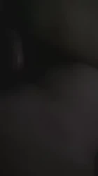 娇妻的蜂腰蜜桃臀