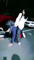 户外遛狗骑马 舔脚