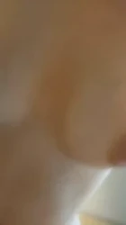 慢慢的推女大清纯身材哇塞