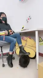 胆肥露脸奴性重