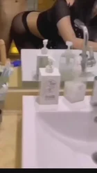 约炮认识的小母狗叫声很骚