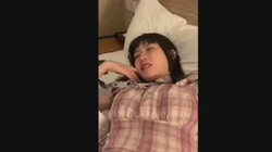 反差婊荡妇被插入的那一刻露出本性