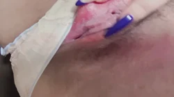 鲜嫩多汁 一线天冒泡泡的粉逼逼