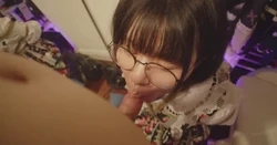 是不是眼镜妹都骚呢反差眼镜妹看着乖乖女形象私底下如此骚