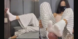 白袜子给吸爽了在足交