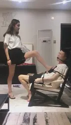 耳光 皮鞭