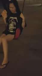 和女朋友出去玩露出