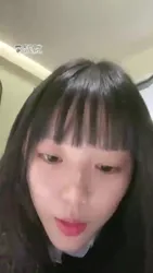 素人舔脚 朋友