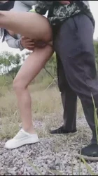 熟女野外被大叔爆菊3