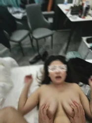 爆操淫娃2