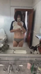 温哥华出轨聊骚贱母狗坦克