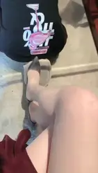 酒店调奴 搓脚板吃脚皮超羞辱 跪舔肉丝高跟