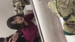 长腿短发36C梨形美乳！和男友突然思想商场试衣间做爱找刺激