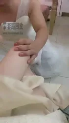 叫网友来家里 开发他让他吃脚