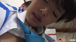 日本女星桃田真由香在办公室里渴望性爱，并如愿以偿（无码版）