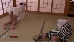 Maya Katos的激情JAV片段以日本式口交开场，随后展开火热性爱