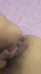 吐口水，插贱逼骚货