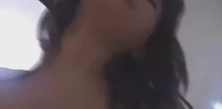 青岛露脸白嫩女孩女上位太淫荡