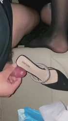 三位不同女主射鞋射脚丫子小集锦，有你喜欢的鞋吗