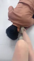 玩大学生