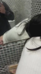 绵阳刚满18的嫩妹 在ktv厕所里干她叫声太骚了