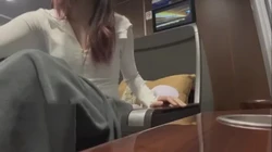 真实当鸡的一天，还有人说鸡容易吗？被200斤金主压在身下后入！早早