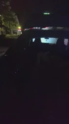 （杭州可）街边后备箱调教女大在车上自慰 车来车往