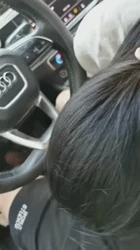 在等一个红绿灯