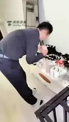 剧情 舅舅来家里串门被变成狗