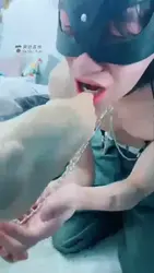 舔脚 圣水 口水 虐乳 滴蜡