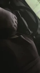 隔壁小区少妇大润发车库口爆