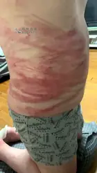 狠毒的调教男奴