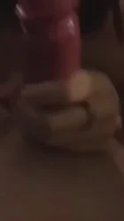 极品騷屄口爆吞精，床上也是风骚无限