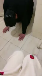 伺候好才有香香吃