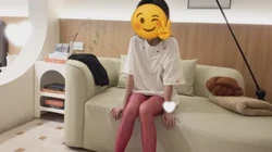 你男朋友知道你这么骚吗？应该不知道你在外面被别人当狗玩吧？