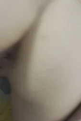 骚货还没睡醒，被我直接插入