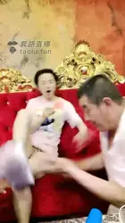 接着玩三条狗