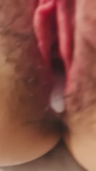 周末和有女朋友的野男人偷情，被无套打桩内射啊，好爽，好舒服，好刺激啊