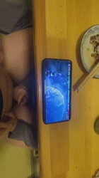 0532你能知道桌子下面的场景吗